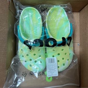 Margaritaville Crocs Size 7 Women